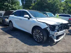 2T2BBMCAXTC134924 2026 LEXUS RX