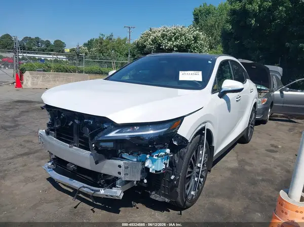 2T2BBMCAXTC134924 2026 LEXUS RX - Image 2