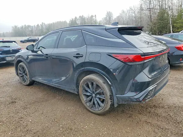 2T2BCMEA0PC009205 2023 LEXUS RX - Image 2