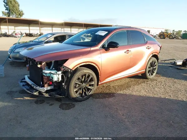 2T2BCMEA0RC013404 2024 LEXUS RX - Image 2