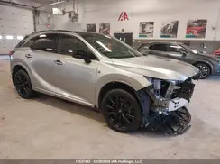 2T2BCMEA0RC018943 2024 LEXUS RX