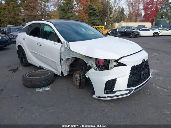 2T2BCMEA1RC013976 2024 LEXUS RX - Image 1