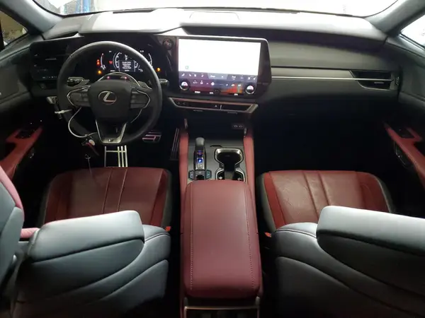 2T2BCMEA2PC004863 2023 LEXUS RX - Image 8