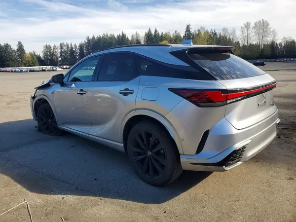2T2BCMEA2PC006984 2023 LEXUS RX - Image 2