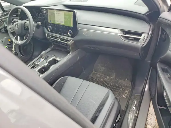2T2BCMEA2SC021851 2025 LEXUS RX - Image 8