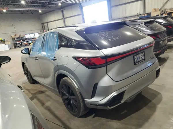 2T2BCMEA3PC008517 2023 LEXUS RX - Image 2