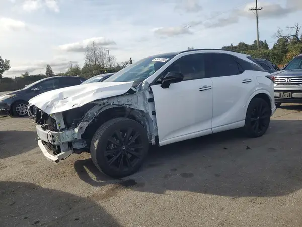 2T2BCMEA3RC010710 2024 LEXUS RX - Image 1