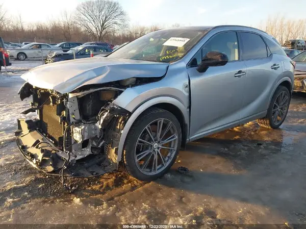 2T2BCMEA3RC015406 2024 LEXUS RX - Image 2