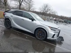 2T2BCMEA3RC017611 2024 LEXUS RX