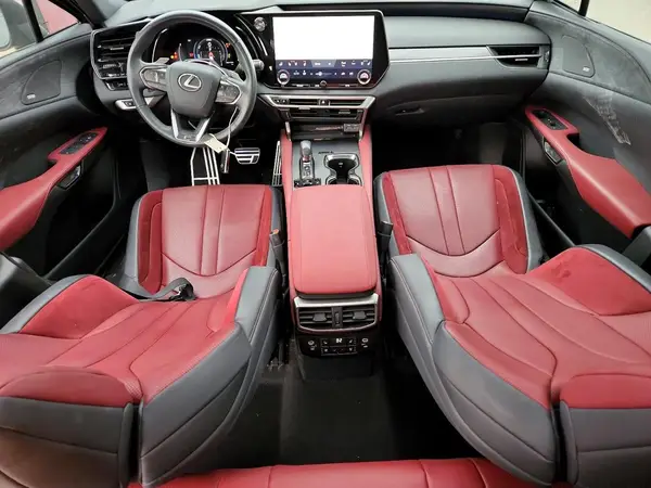 2T2BCMEA4PC002774 2023 LEXUS RX - Image 8