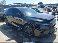 2T2BCMEA4PC002922 2023 LEXUS RX