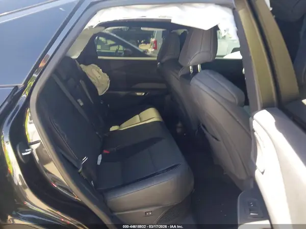 2T2BCMEA4PC002922 2023 LEXUS RX - Image 8