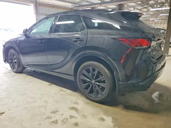 2T2BCMEA4RC010831 2024 LEXUS RX - Image 2