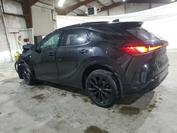 2T2BCMEA4RC015804 2024 LEXUS RX - Image 2