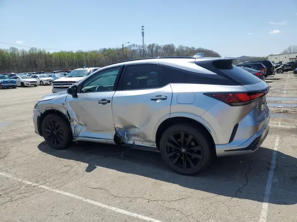 2T2BCMEA4SC020751 2025 LEXUS RX - Image 2