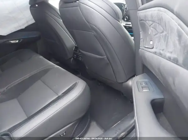 2T2BCMEA4SC020829 2025 LEXUS RX - Image 8