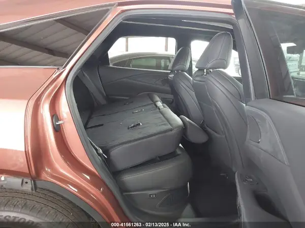 2T2BCMEA5PC002623 2023 LEXUS RX - Image 8