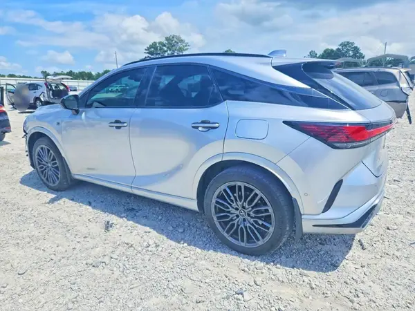 2T2BCMEA5PC006316 2023 LEXUS RX - Image 2