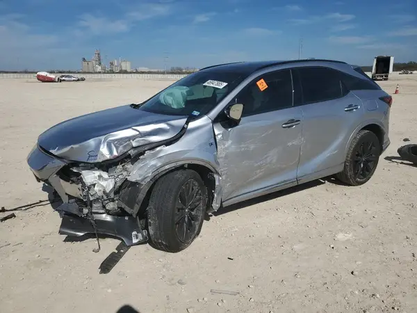 2T2BCMEA5RC019330 2024 LEXUS RX - Image 1