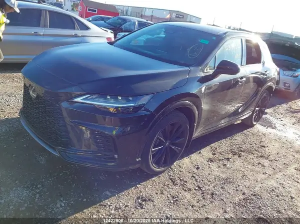 2T2BCMEA6PC005420 2023 LEXUS RX - Image 2