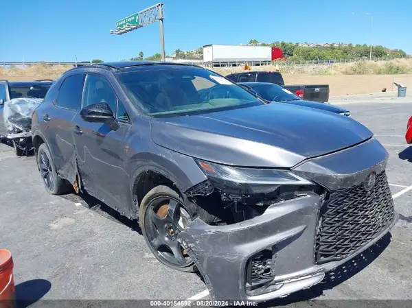 2T2BCMEA6PC006969 2023 LEXUS RX - Image 1