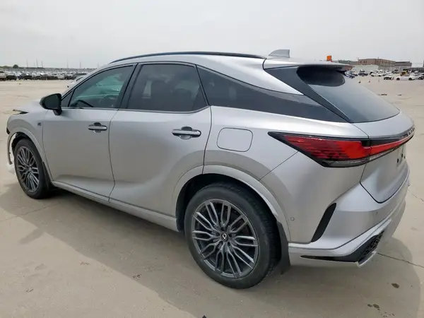 2T2BCMEA6PC007362 2023 LEXUS RX - Image 2
