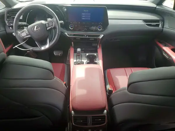 2T2BCMEA6PC009855 2023 LEXUS RX - Image 8
