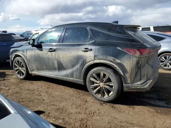 2T2BCMEA6RC013360 2024 LEXUS RX - Image 2
