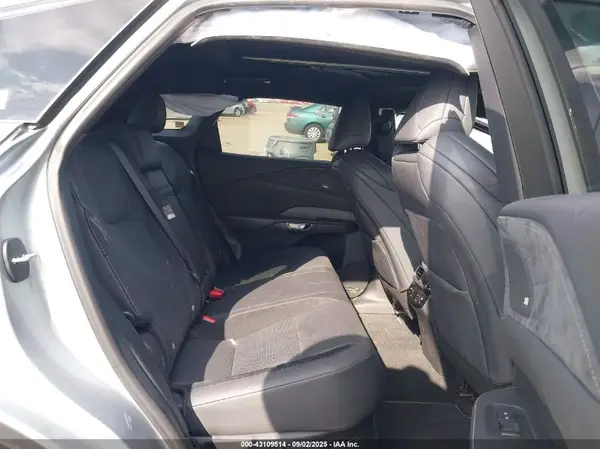 2T2BCMEA6RC013861 2024 LEXUS RX - Image 8
