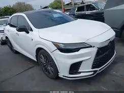 2T2BCMEA7PC002820 2023 LEXUS RX