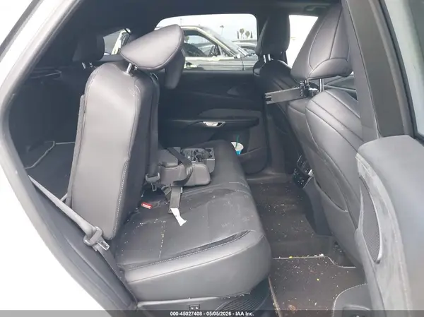 2T2BCMEA7PC002820 2023 LEXUS RX - Image 8