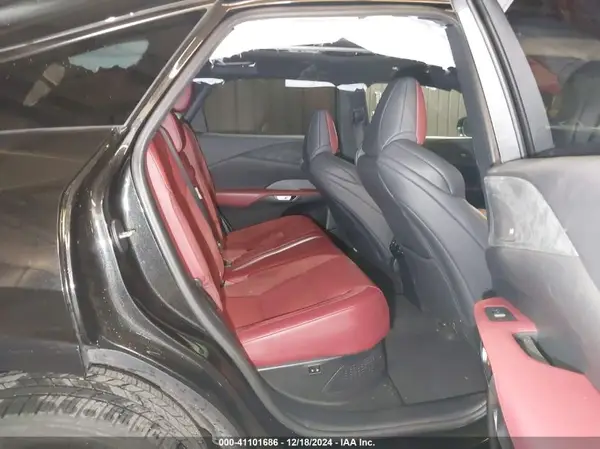 2T2BCMEA7PC010044 2023 LEXUS RX - Image 8