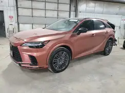 2T2BCMEA8PC002373 2023 LEXUS RX