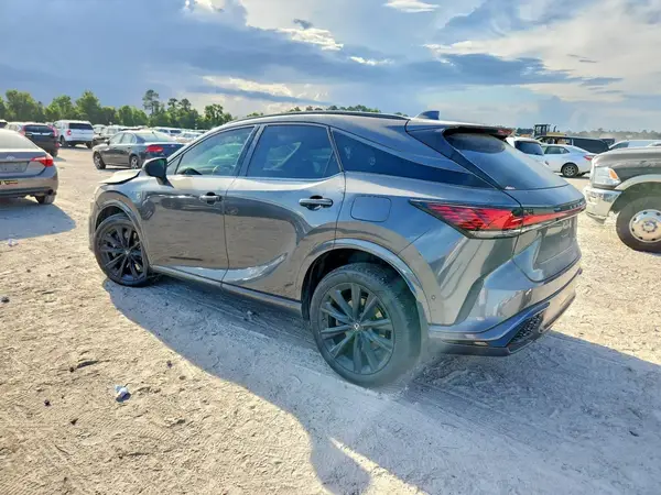 2T2BCMEA8RC014171 2024 LEXUS RX - Image 2