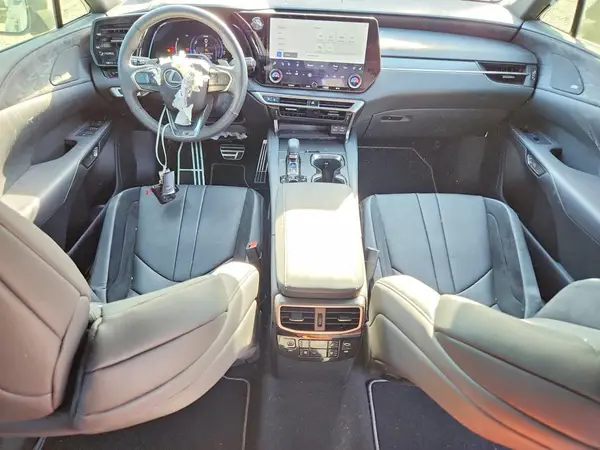 2T2BCMEA8RC014171 2024 LEXUS RX - Image 8