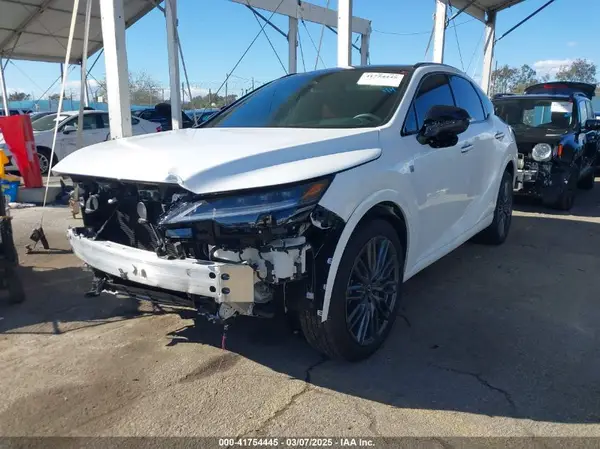 2T2BCMEA9PC002947 2023 LEXUS RX - Image 2