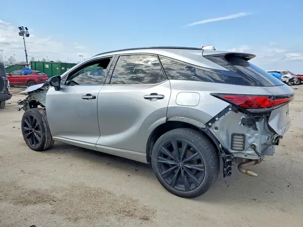 2T2BCMEA9PC007307 2023 LEXUS RX - Image 2