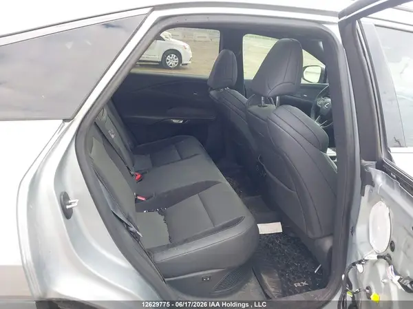 2T2BCMEA9PC007596 2023 LEXUS RX - Image 8