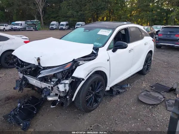 2T2BCMEA9PC008411 2023 LEXUS RX - Image 2