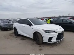 2T2BCMEA9RC012784 2024 LEXUS RX