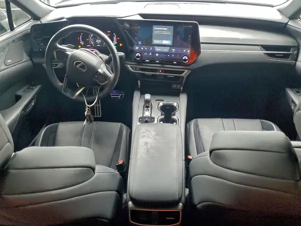 2T2BCMEAXRC013975 2024 LEXUS RX - Image 8