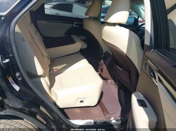 2T2BGMCA0GC005338 2016 LEXUS RX - Image 8