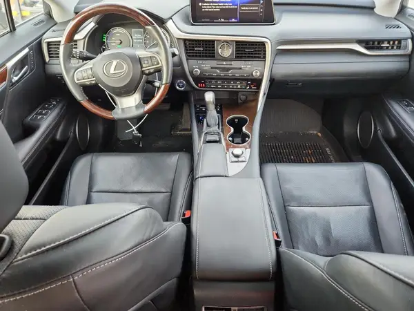 2T2BGMCA0HC011951 2017 LEXUS RX - Image 8