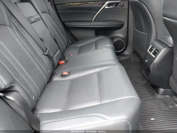 2T2BGMCA0JC024236 2018 LEXUS RX - Image 8