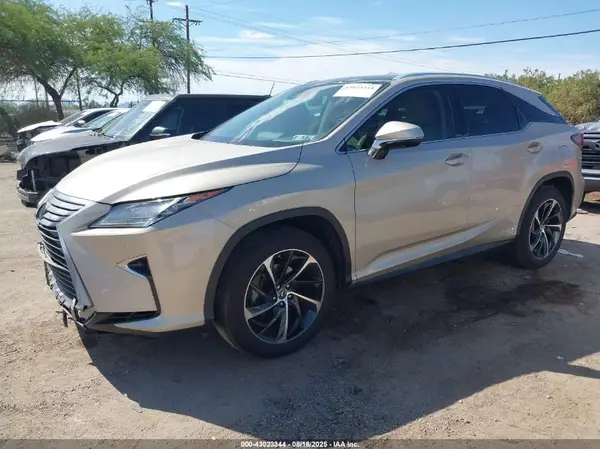 2T2BGMCA0KC038641 2019 LEXUS RX - Image 2