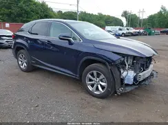 2T2BGMCA1JC025637 2018 LEXUS RX