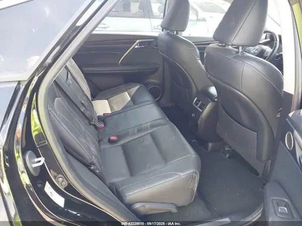 2T2BGMCA1KC031214 2019 LEXUS RX - Image 8