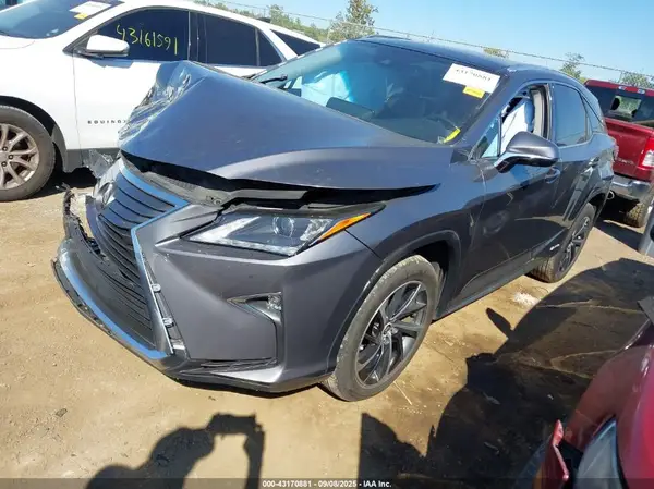2T2BGMCA1KC033528 2019 LEXUS RX - Image 2