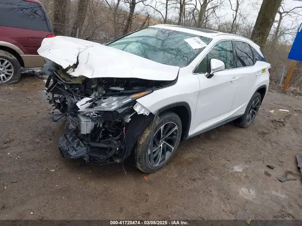 2T2BGMCA1KC037143 2019 LEXUS RX - Image 2