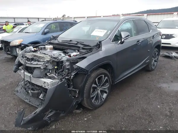 2T2BGMCA1KC038535 2019 LEXUS RX - Image 2